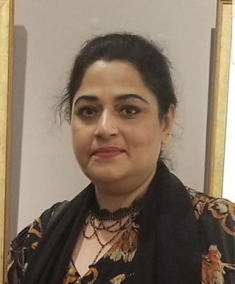 https://oysterartgalleries.com/images/ArtistImages/Aliya Faizi.jpg
